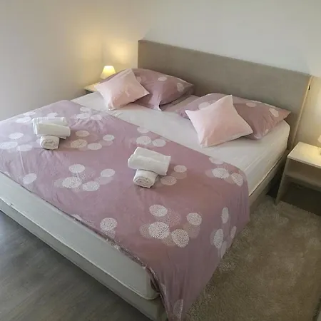 Апартаменты Kola - Two Bedroom With Terrace And Sea View 1 Banici